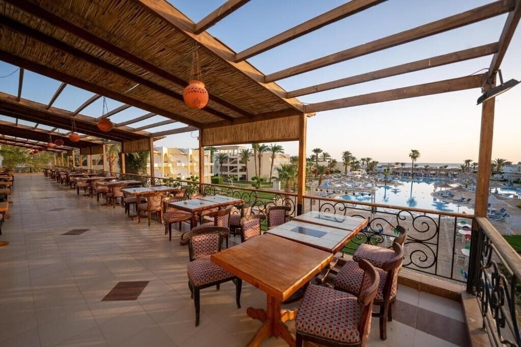 Фотография JAZ Palmariva Beach 4*