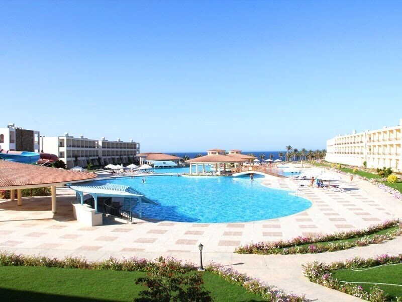 Фото Zee Brayka Lagoon 4*