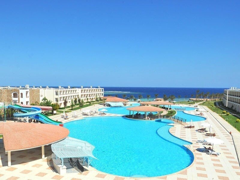 Изображение Zee Brayka Lagoon 4*