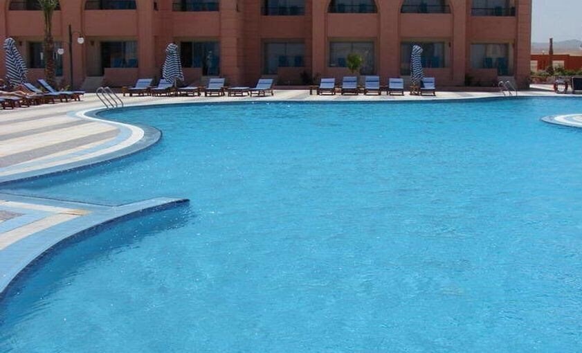 Отель Solymar Dolphen House 4*