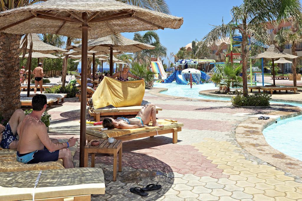 Изображение The Three Corners Sea Beach Resort (ex. Triton Sea Beach Resort, Holiday Beach Resort Marsa Alam) 4*
