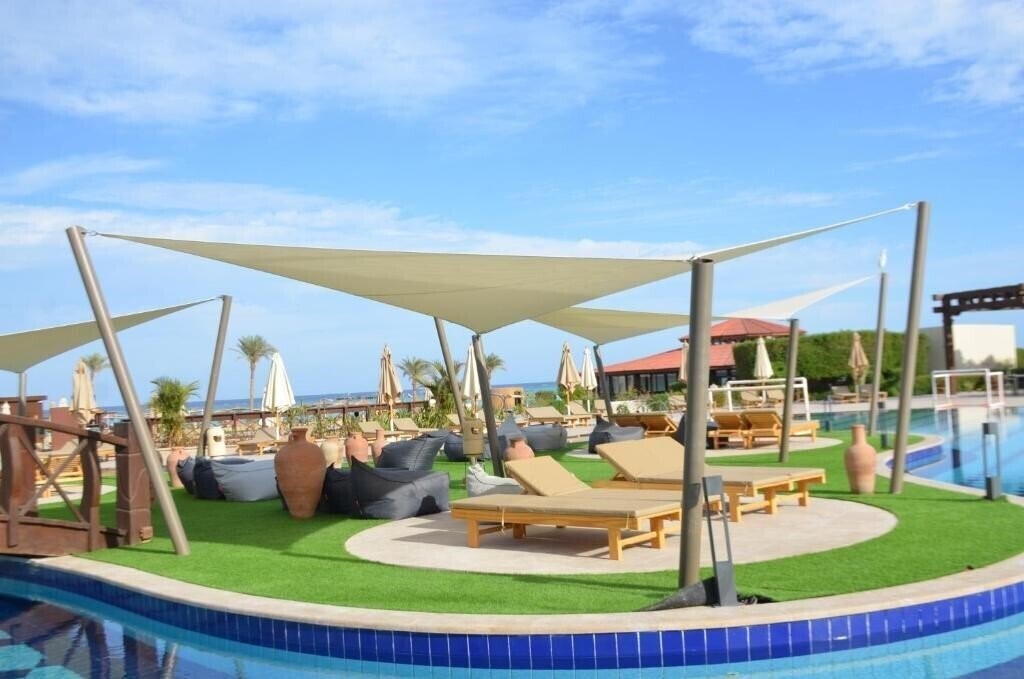 Фотография True Beach Resort (ex. Deep Blue Inn, Laguna Beach Resort Marsa Alam, Laguna Beach Nakary Resort) 4*