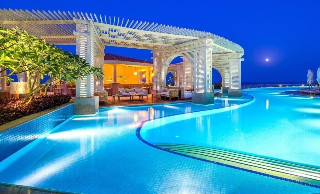 Отель Baron Palace Sahl Hasheesh 5*