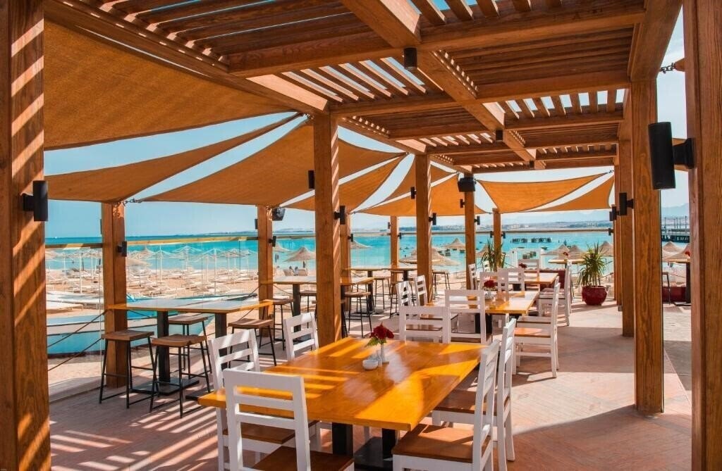 Фотография Pyramisa Beach Resort Sahl Hasheesh 5*