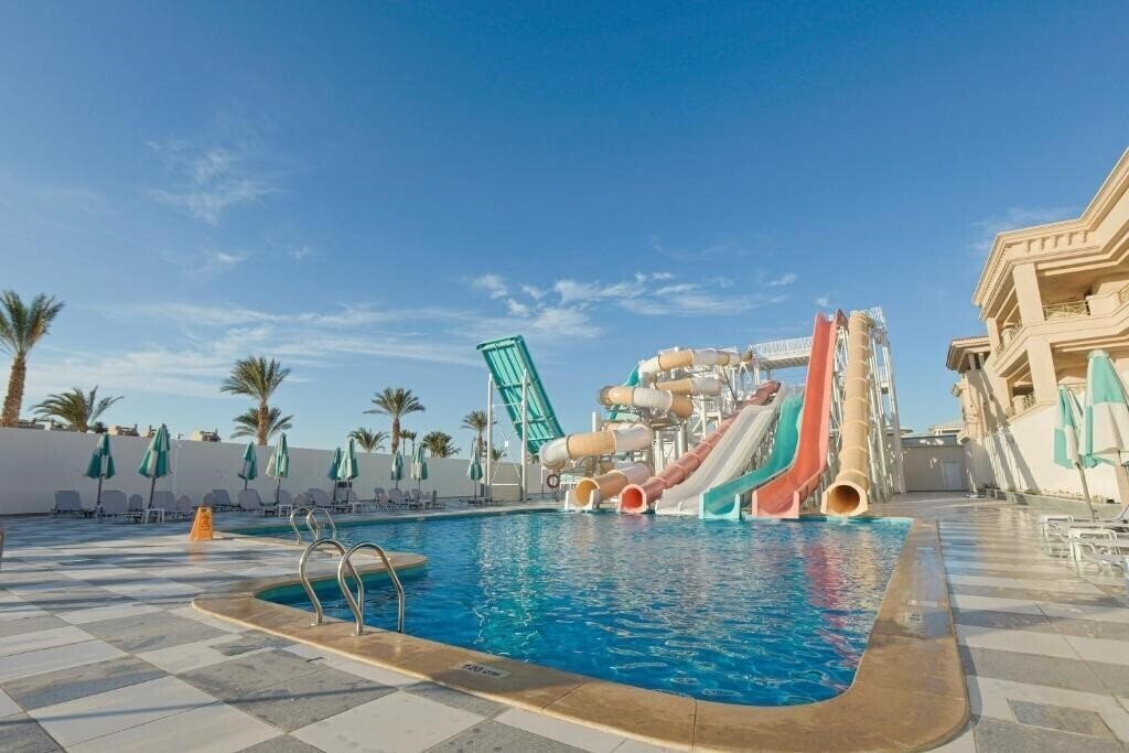 Отель Flow Spectrum Resort 4*