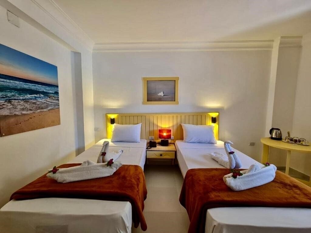 Фото Zak Inn 3*