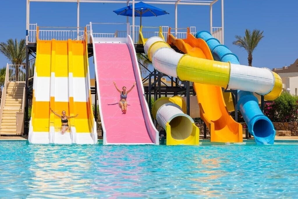 Фото Amwaj Oyoun Resort 4*