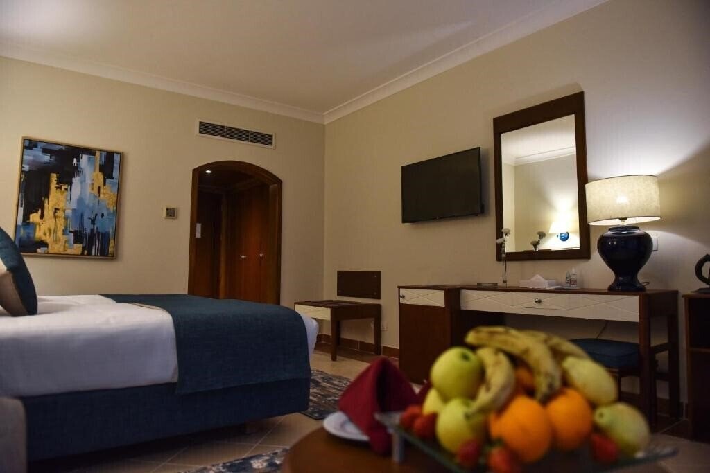 Изображение Ivy Cyrene Island 4*