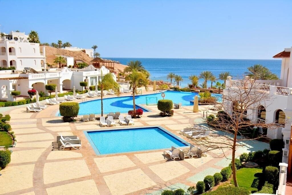Continental Plaza Beach Resort (ex. Intercontinental Sharm El Sheikh, Continental Plaza Beach Resort & Aqua Park) 4* қонақ үйі