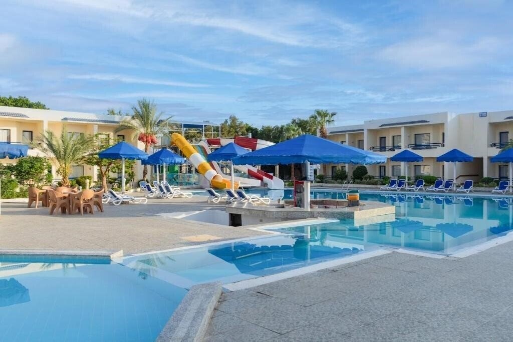Фотография Cataract Resort 4*