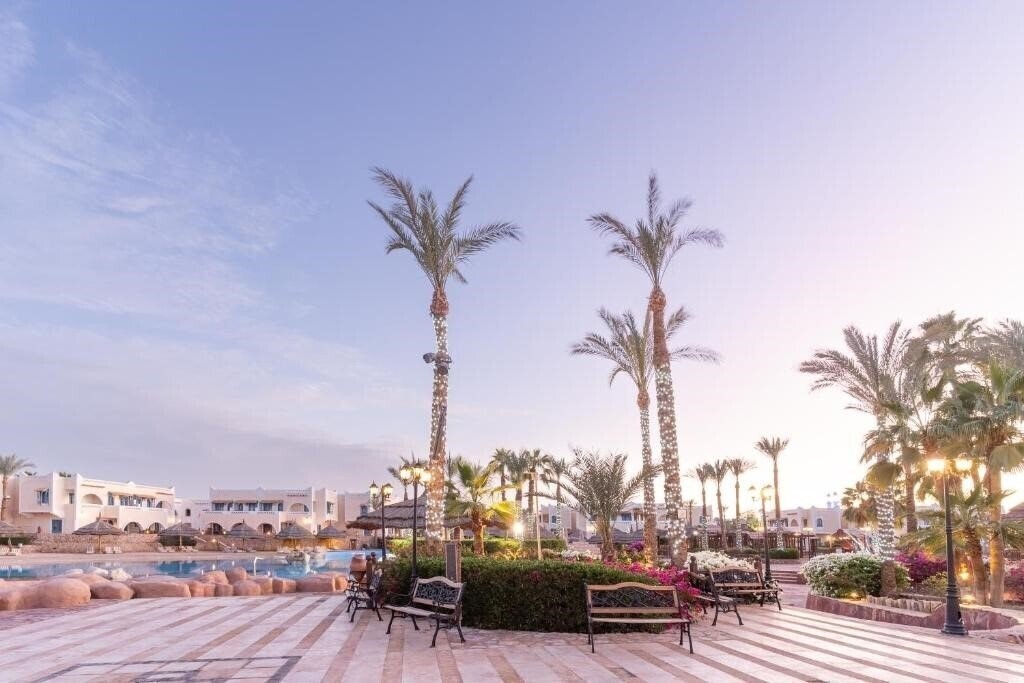 Faraana Reef Resort 4* суреті