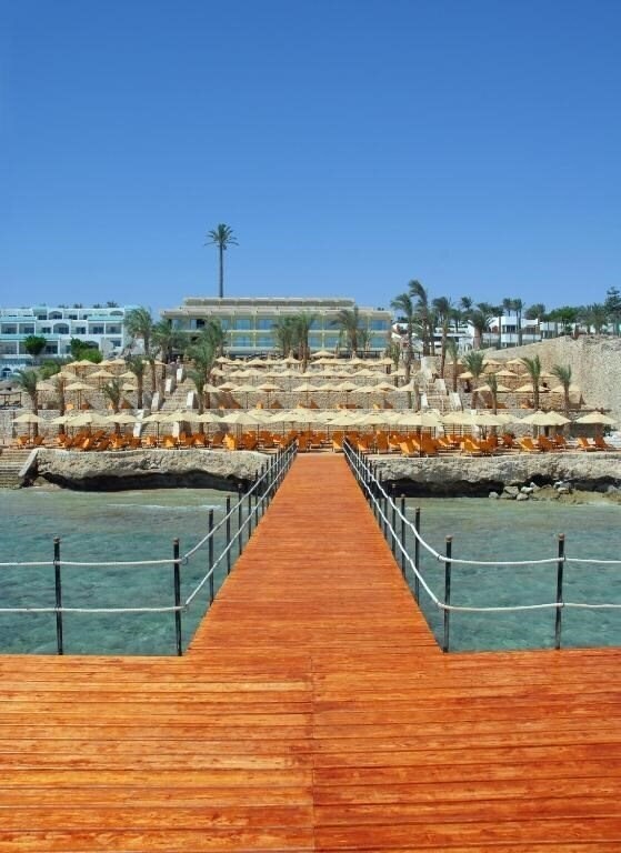 Отель Xperience Sea Breeze Resort 5*