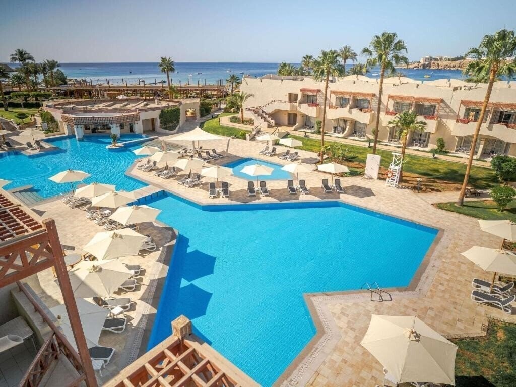 Отель Naama Bay Promenade Beach Resort 5*