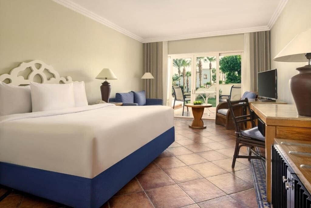 Фото Jaz Sharm Dreams Resort 5*