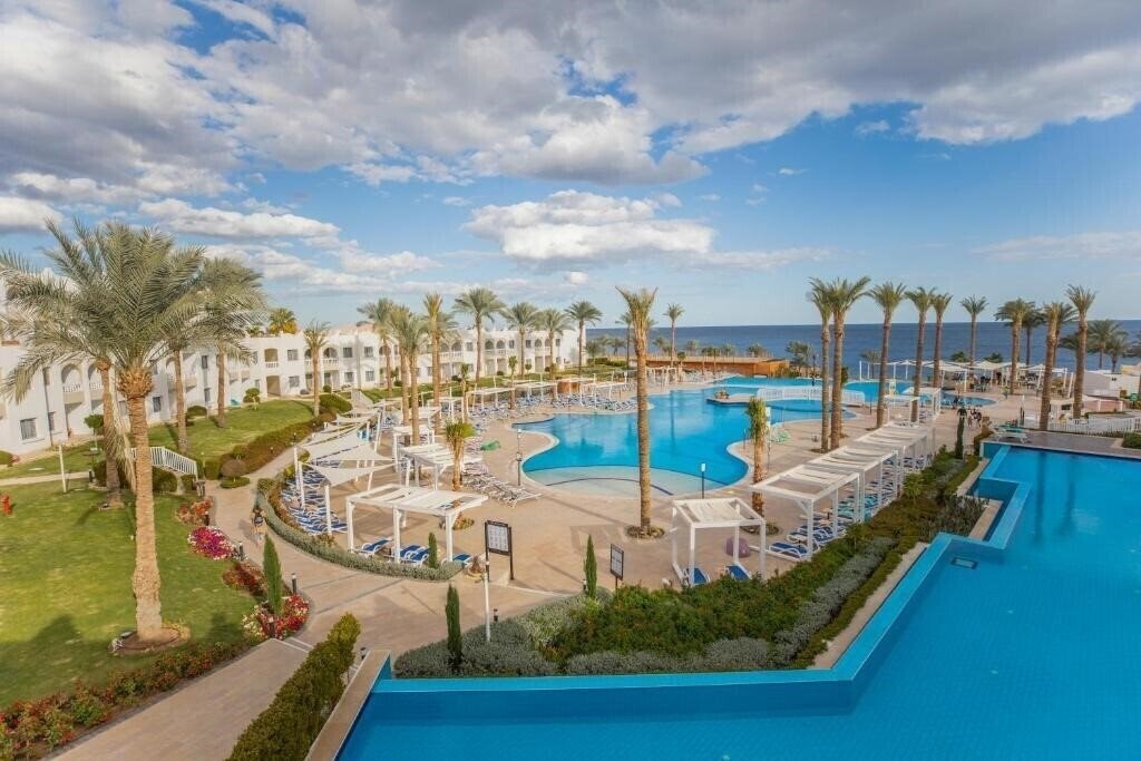 Фото Posh Club by Sunrise Diamond Beach Resort 5*