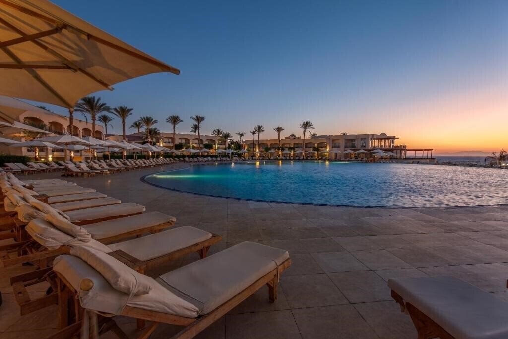 Cleopatra Luxury Resort Sharm El Sheikh 5* фотосуреті