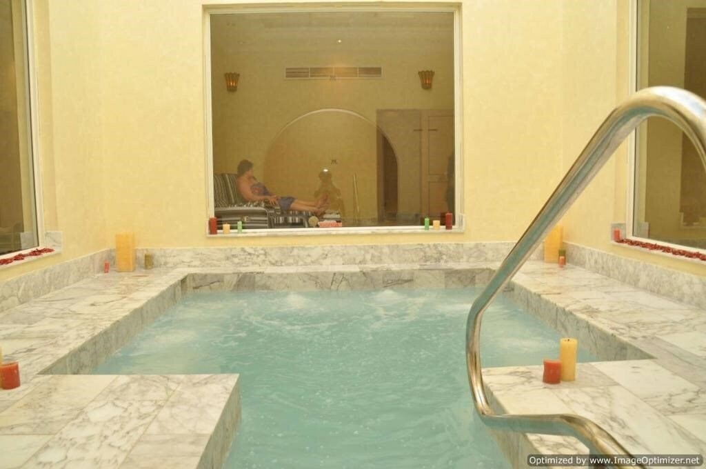 Sonesta Club 4* суреті