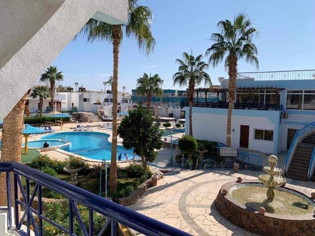 Фотография Regency & Lodge Hotel 2*