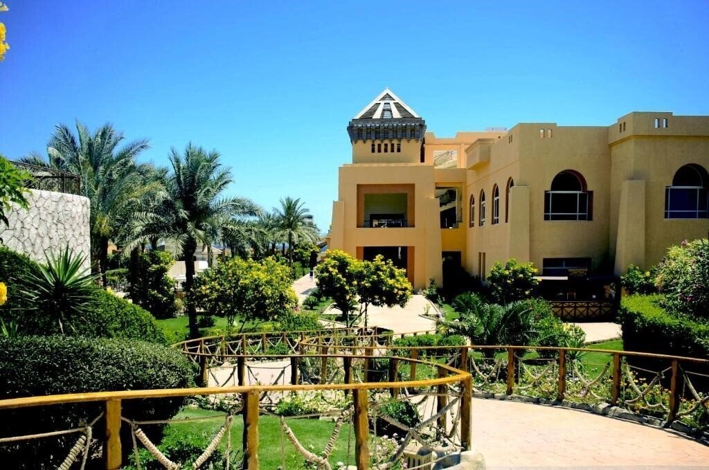 Rehana Royal Beach & SPA 5* суреті