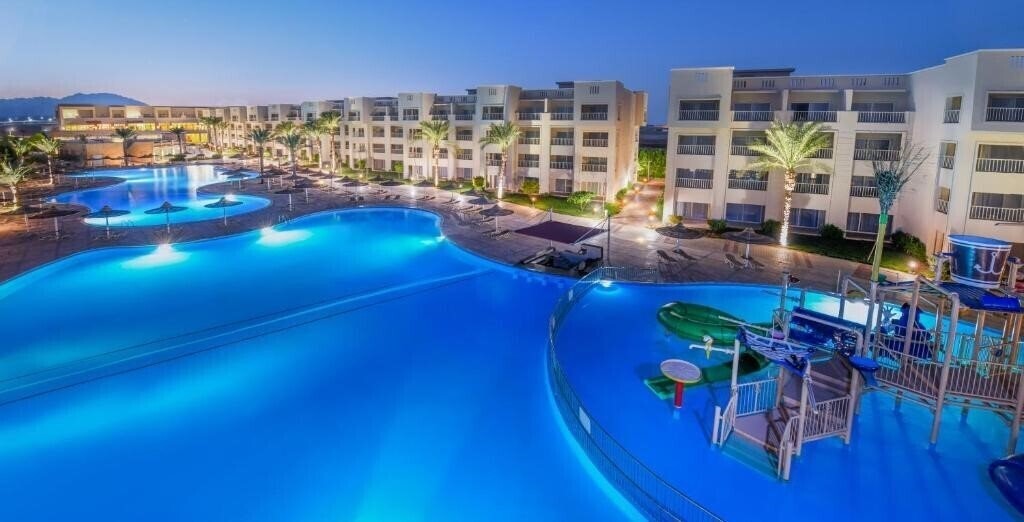 Отель Jaz Soma Beach 4*