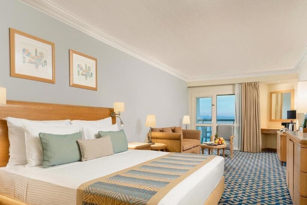 Фото Taba Hotel & Nelson Village (ex. Hilton Taba & Nelson Village) 5*