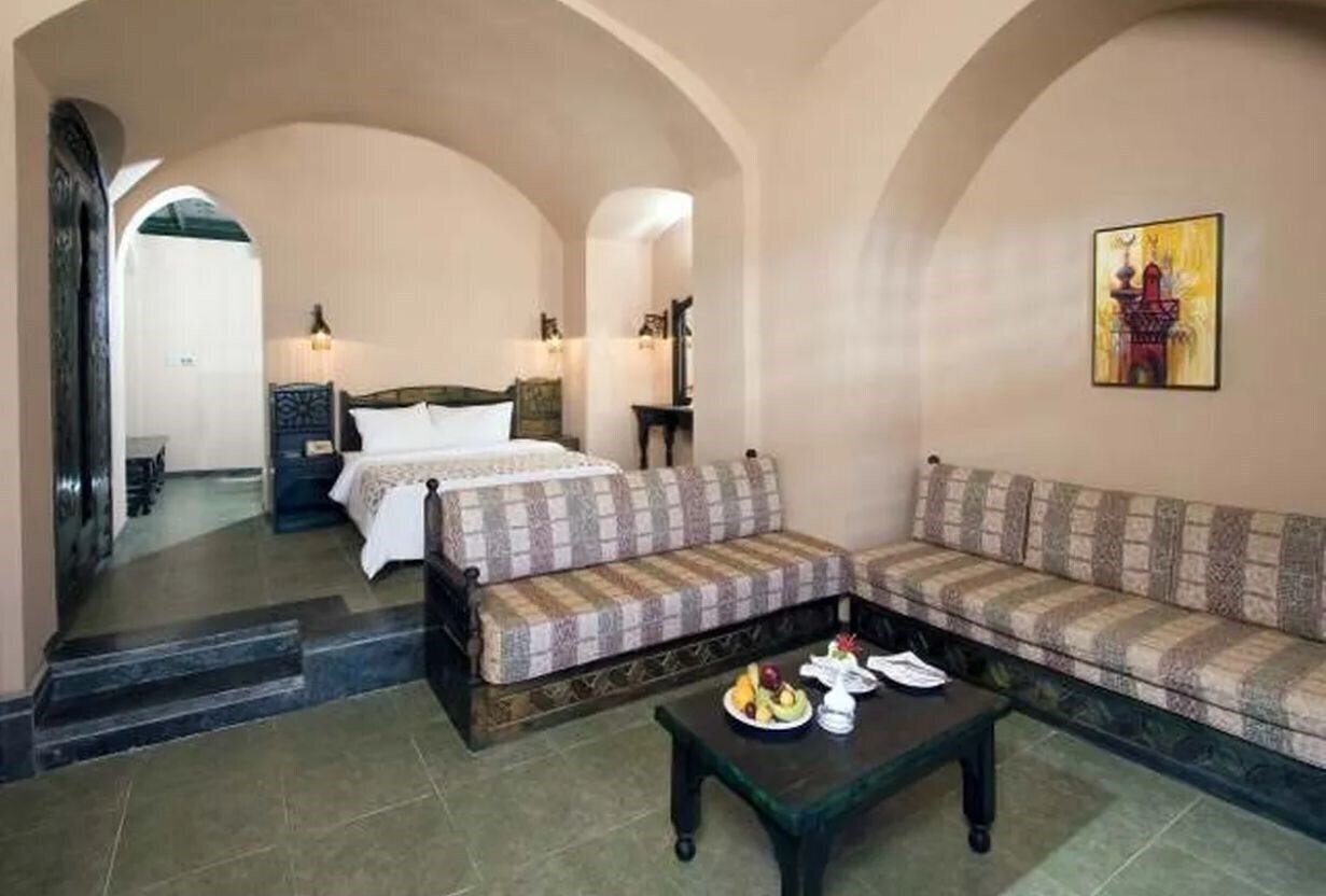 Отель Royal Taba Hotel (ex. Jaz Royal Taba) 5*