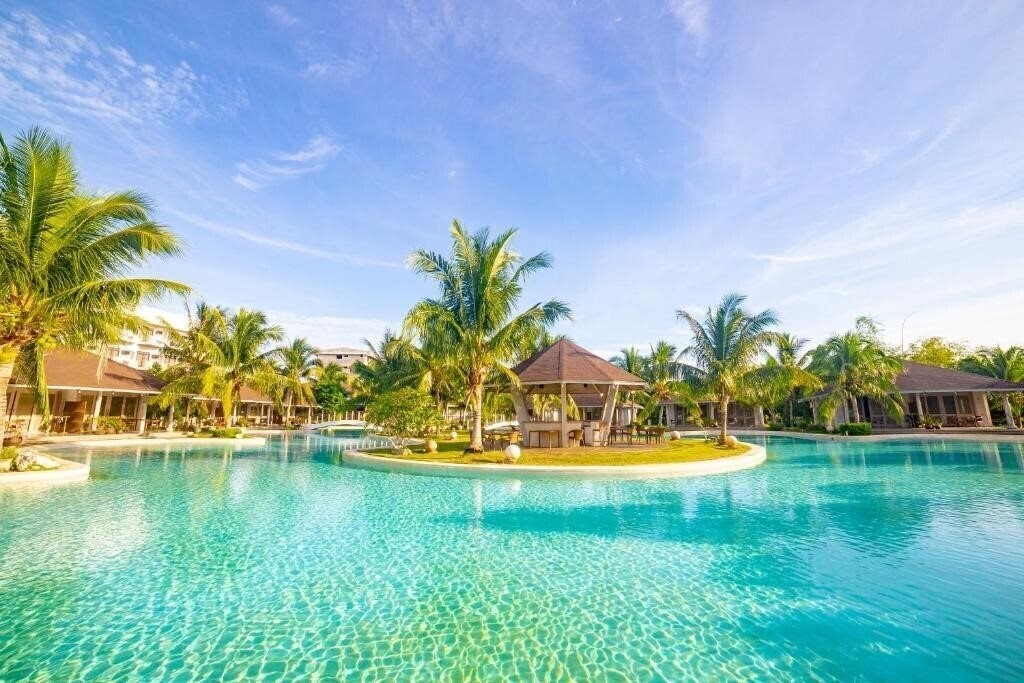 Отель Bohol Shores 5*