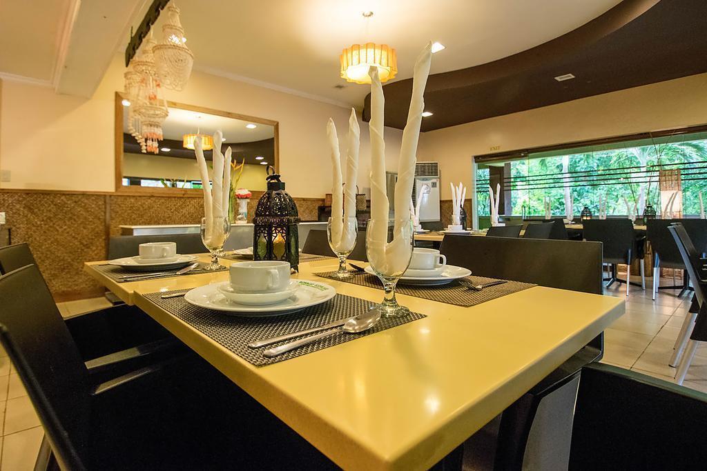 Отель Boracay Ecovillage Resort And Convention Center 3*