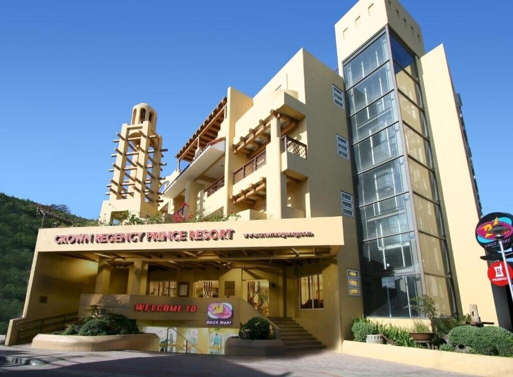 Crown Regency Prince Resort 3* қонақ үйі