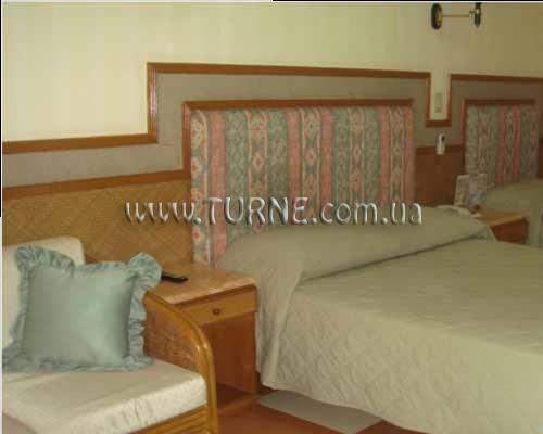 Отель Red Coconut Beach Resort 4*