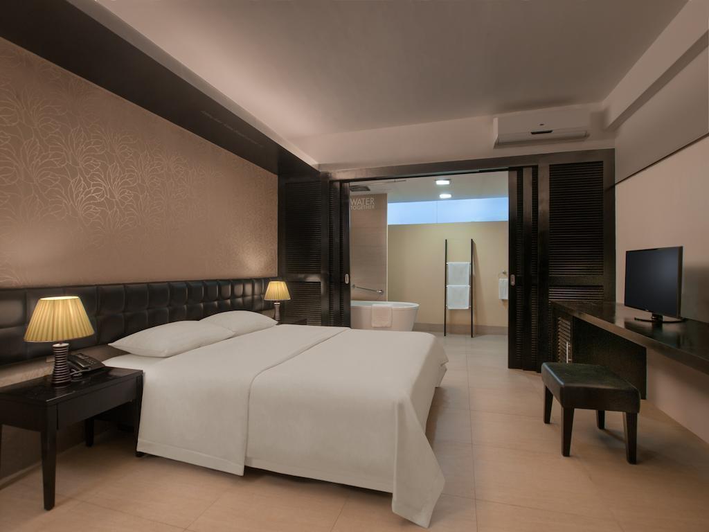 The Tides Boracay 3* суреті