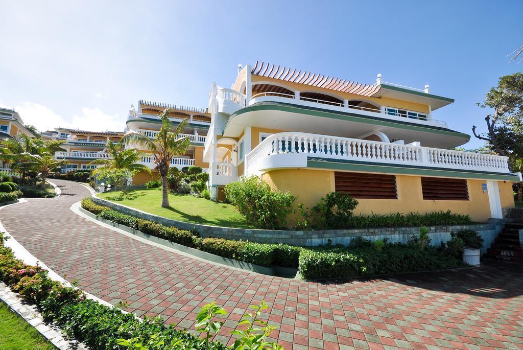 Картинка Monaco Suites De Boracay 5*