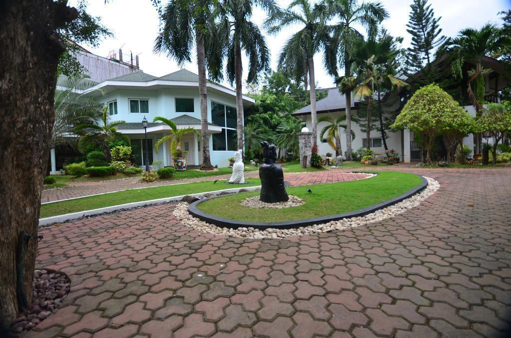 Отель Pinjalo Resort 3*