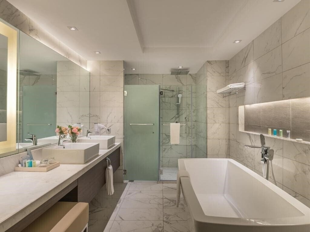 Фотография Henann Prime Beach Resort 5*