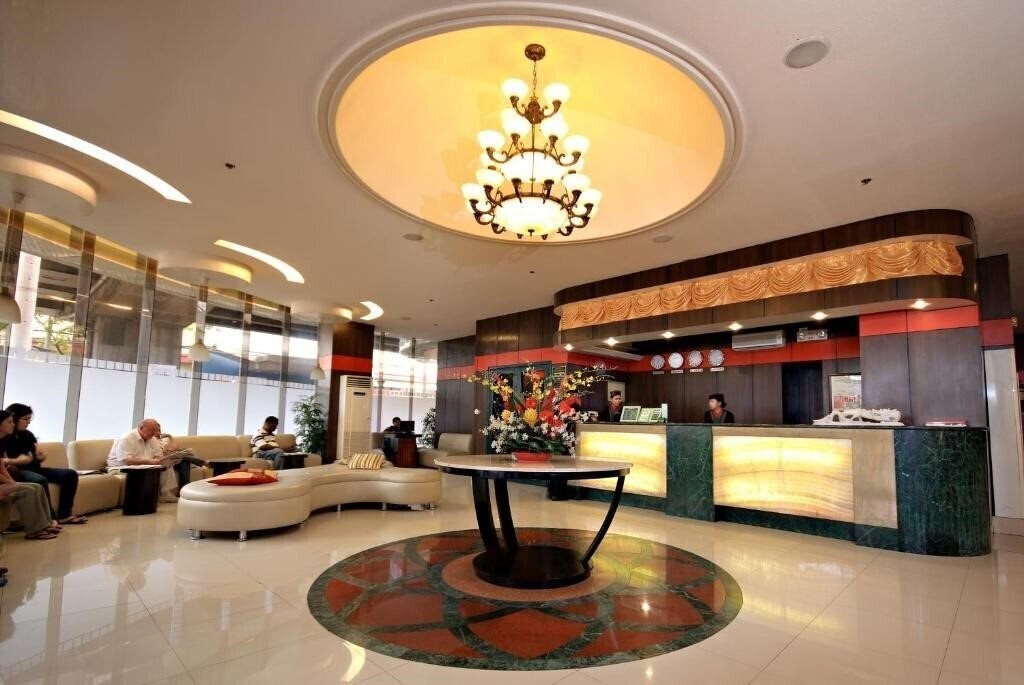 Eurotel Makati 3* қонақ үйі