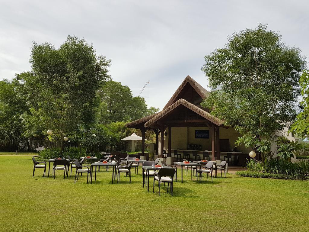 Картинка Radisson Blu Hotel Cebu 4*