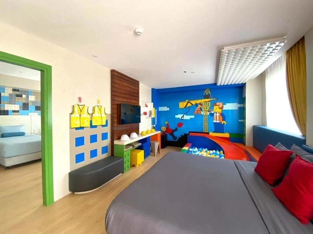 Фото Solea Mactan Resort 4*