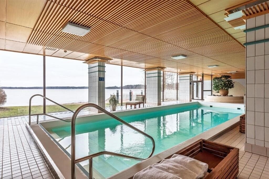 Hilton Helsinki Kalastajatorppa 4* фотосуреті