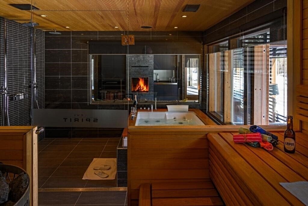 Фотография Levi Spirit (8+3) Vip 5*