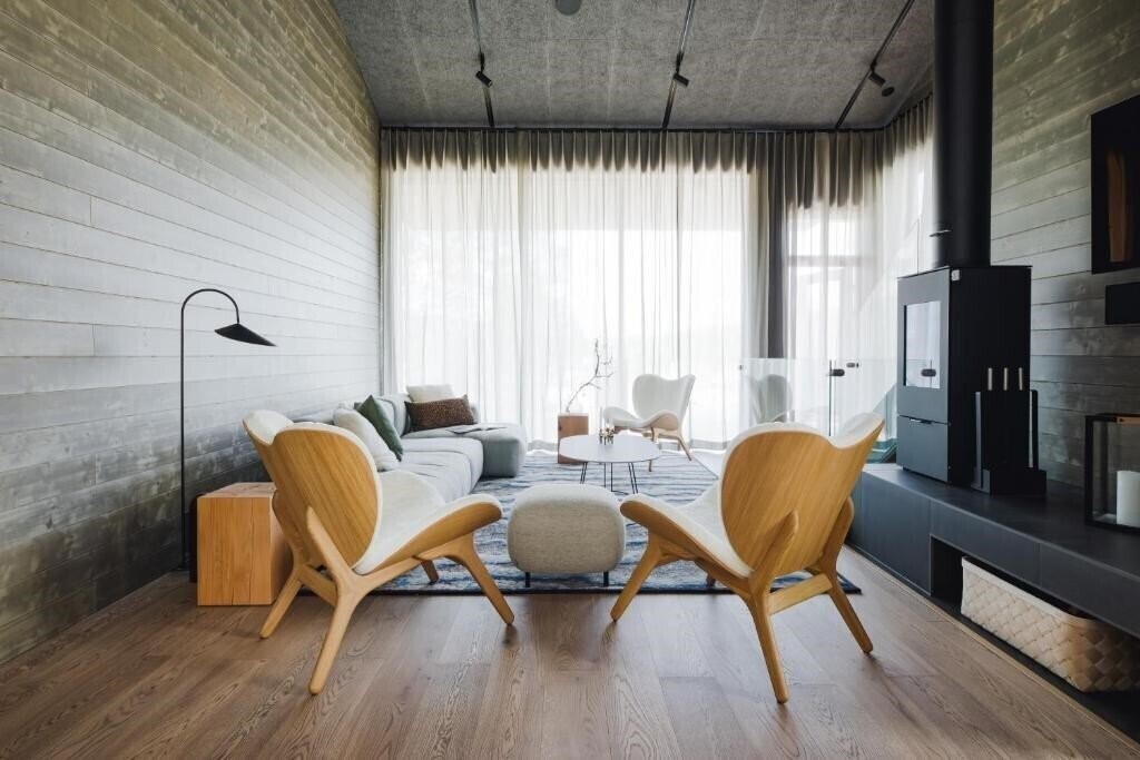 Фото Arctic Nook 5*