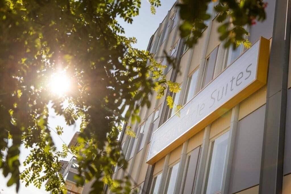 Hotel Golden Circle Suites 4* қонақ үйі