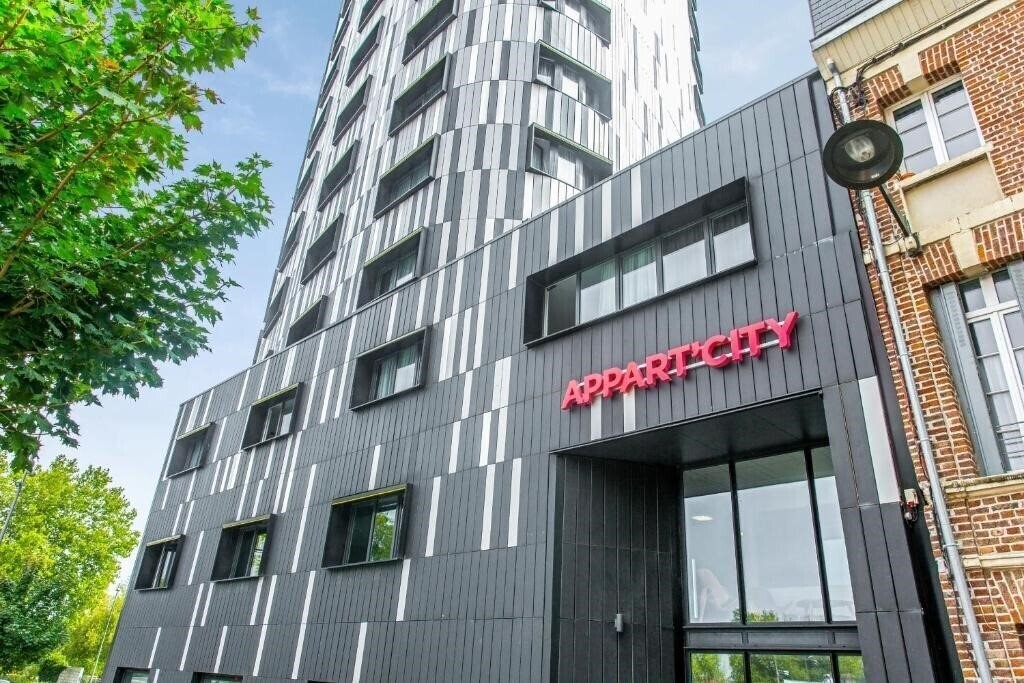 Отель Appart'City Confort Amiens Gare Appart Hotel (ex. Appart'City Amiens Gare Cathedrale) 3*