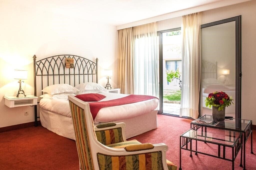 Фото Avignon Grand Hotel 4*