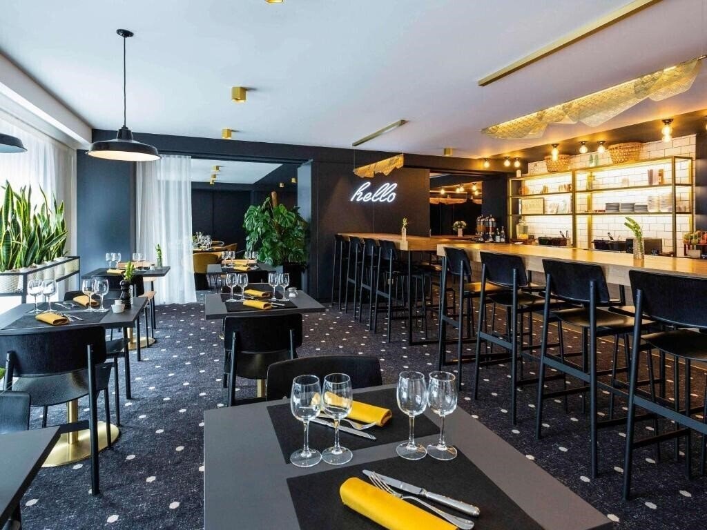 Mercure Bordeaux Meriadeck Centre 3* суреті