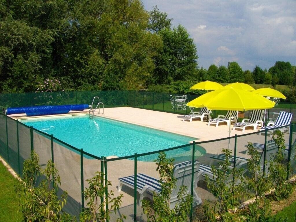 Картинка Golf Hotel Colvert Levernois 4*