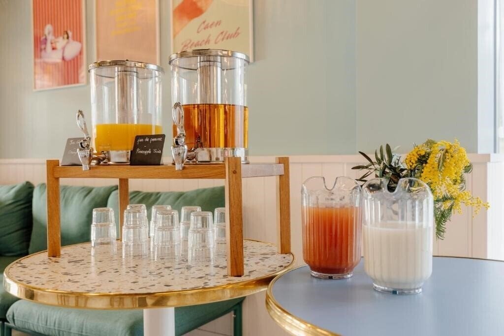 Фотография The People Caen 3*