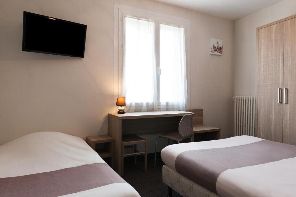 Изображение The Originals City, Hotel Le Savoy, Caen (ex. Inter-Hotel Le Savoy) 3*
