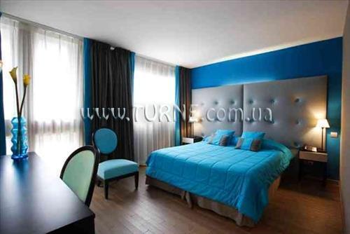 Cezanne 4* фотосуреті