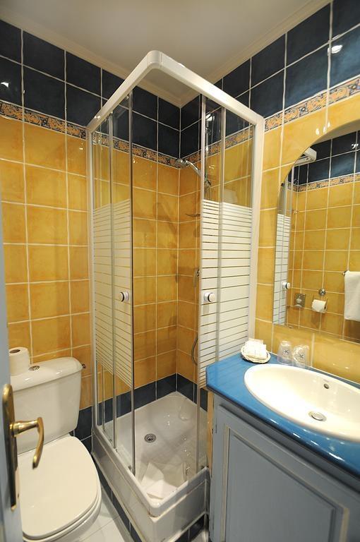 Des Oranges 3* суреті