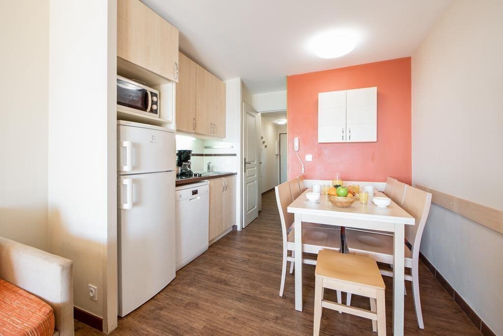 Pierre & Vacances Cannes Villa Francia 3* фотосуреті